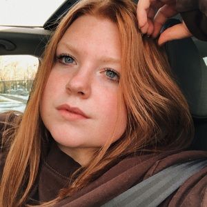 Meet your Posher, Molly